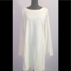 Women’s off white Dress